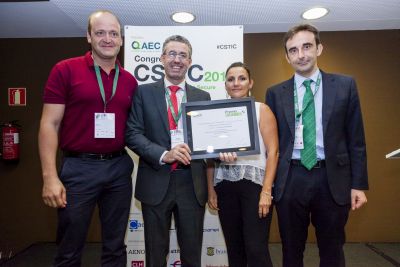 Entrega premio a Fraternidad Muprespa