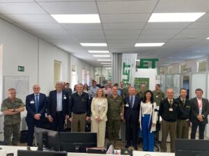 Visita de la Comisión Ejecutiva de la Asociación al Mando de Apoyo Logístico del Ejército de Tierra